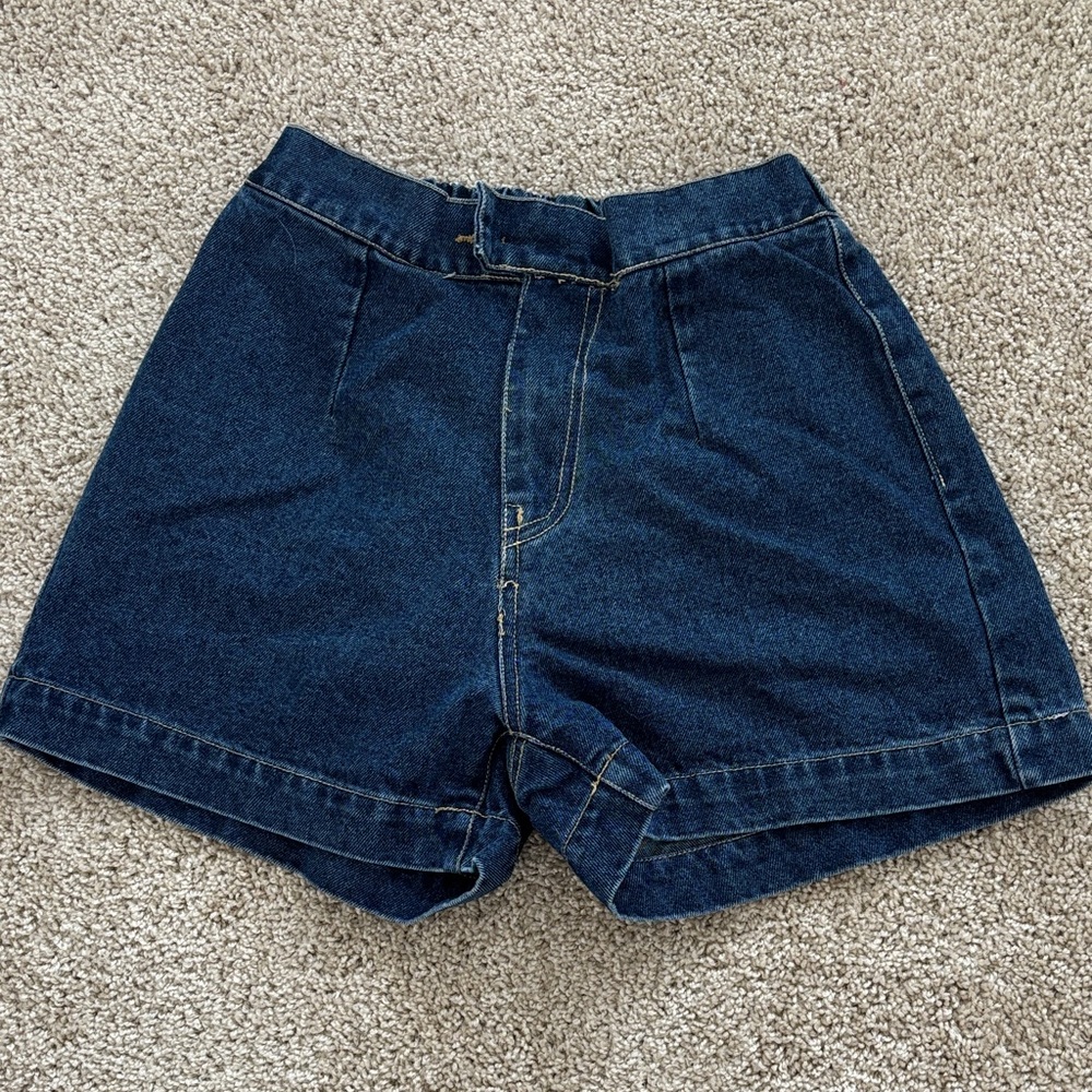 Denim Vest top and Shorts Set - Picture 4 of 6